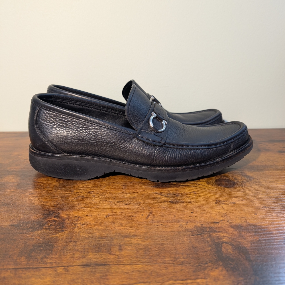 Salvatore Ferragamo Men's Black Pebbled Leather Gancini Bit Loafers - Size 9.5 - Picture 5 of 9